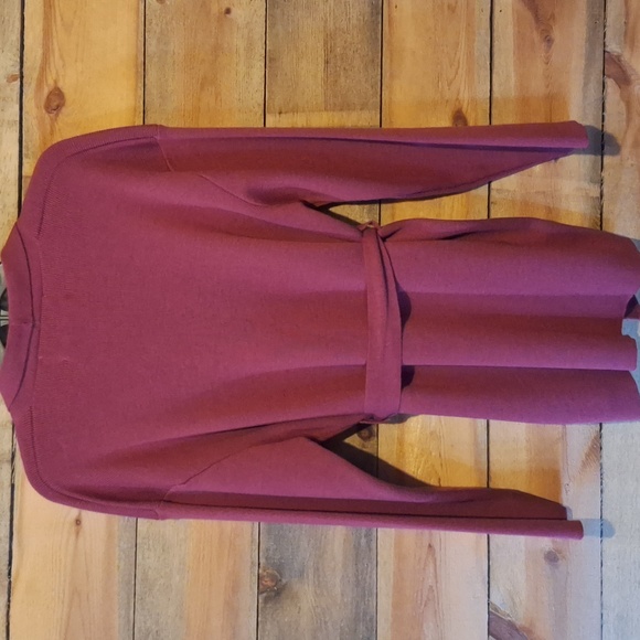 NWT B-yu Italy Belted Sweater - Picture 4 of 4